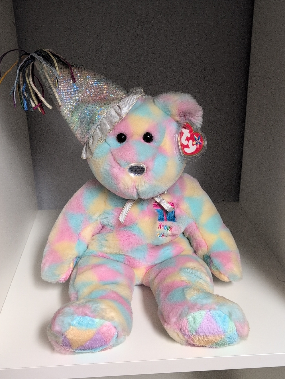 Ty Beanie Buddies Happy Birthday Bear With Tag